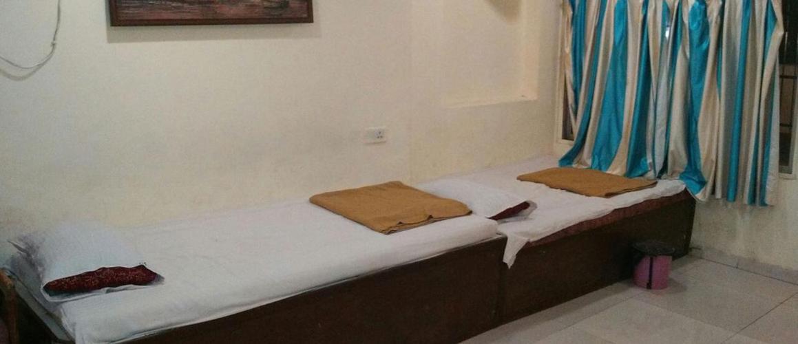 R Wood Resort Matheran Ngoại thất bức ảnh