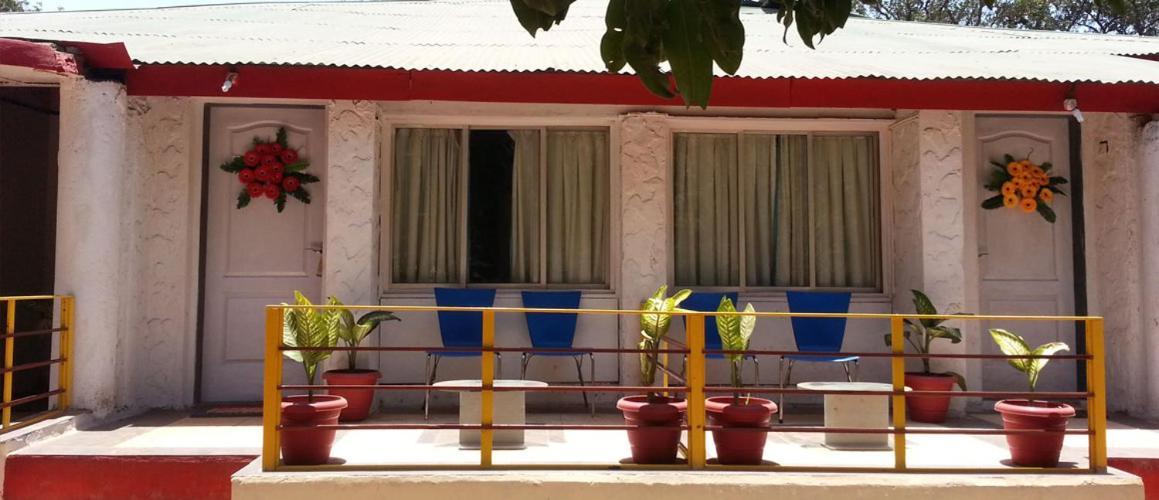 R Wood Resort Matheran Ngoại thất bức ảnh
